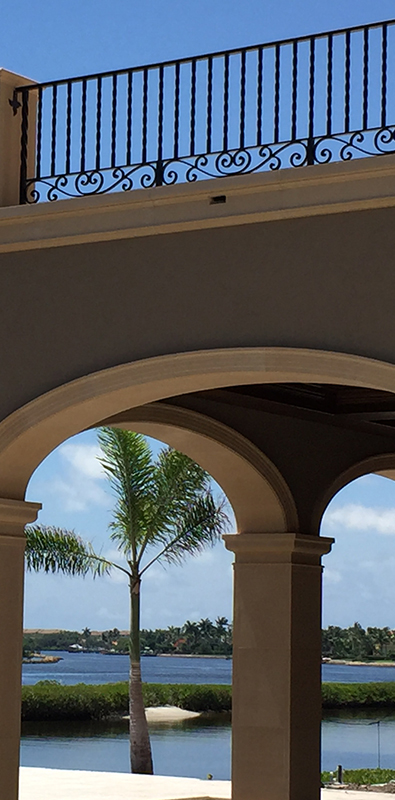 Aluminum deck balusters installed on second story exterior railing